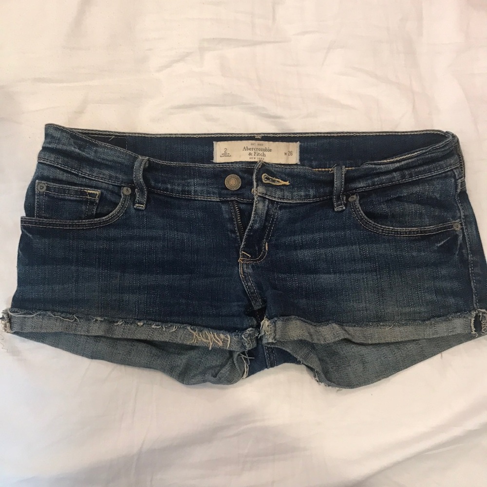 Abercrombie shorts!